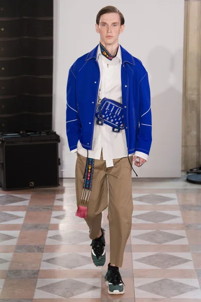 Look 21